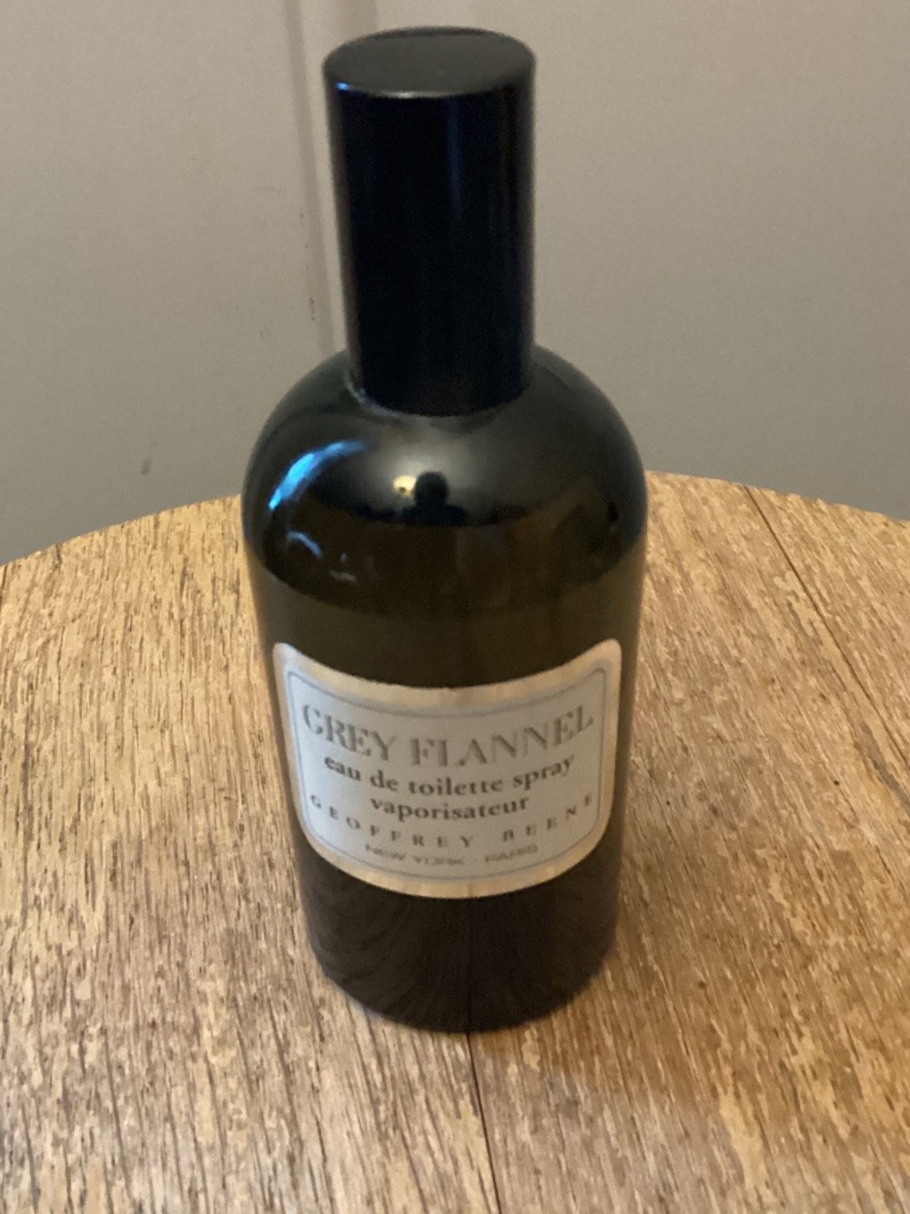 Grey Flannel Geoffrey Beene Men 4.0  oz. 120 mL. Eau De Toilette Spray NEW